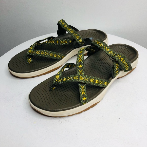 NWOT Lake & Trail Bailey green & yellow slip on sandals SZ 9M  RR1 - Picture 7 of 11